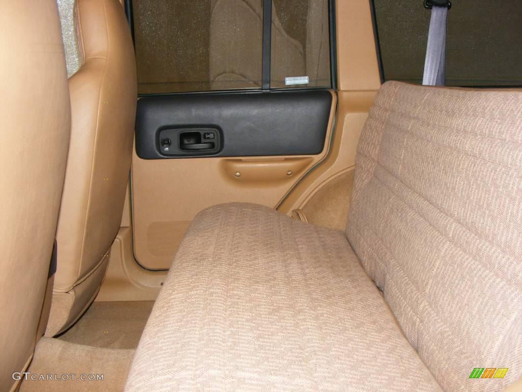 1997 Jeep Cherokee 4x4 Rear Seat Photo #17711080