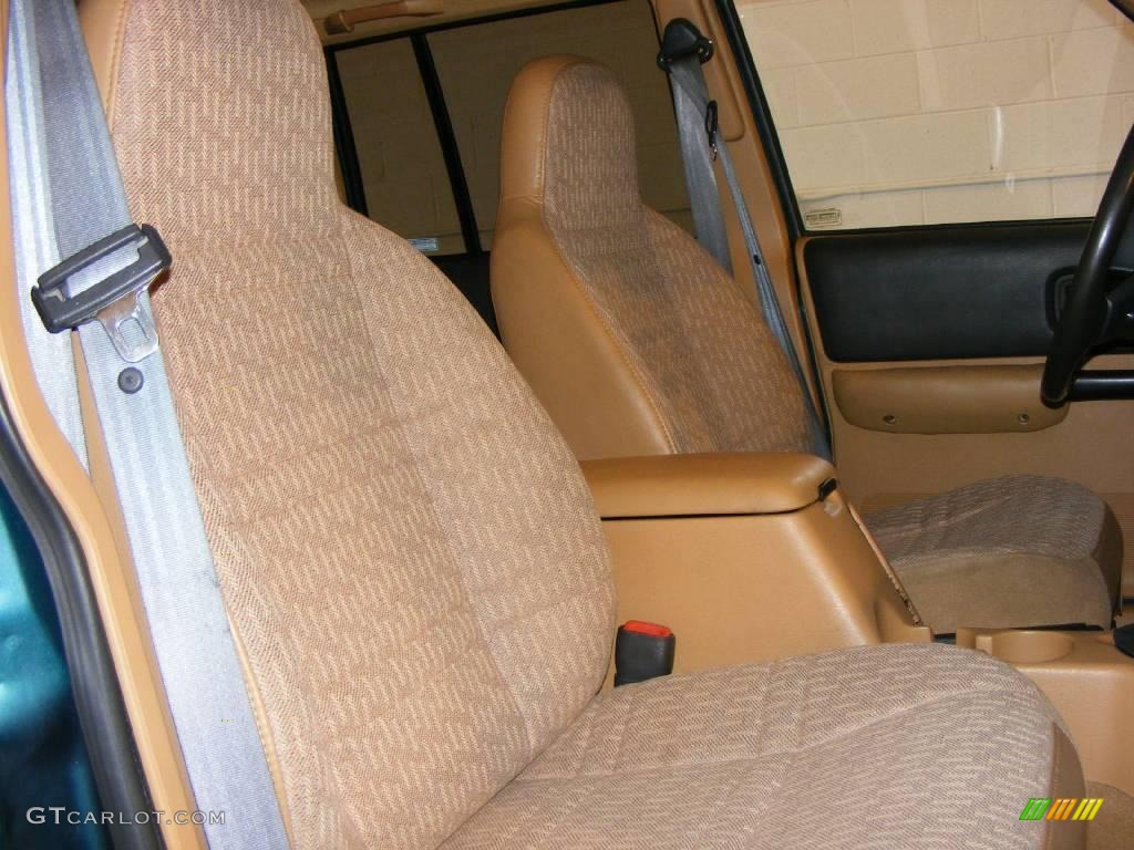 1997 Jeep Cherokee 4x4 Front Seat Photo #17711128