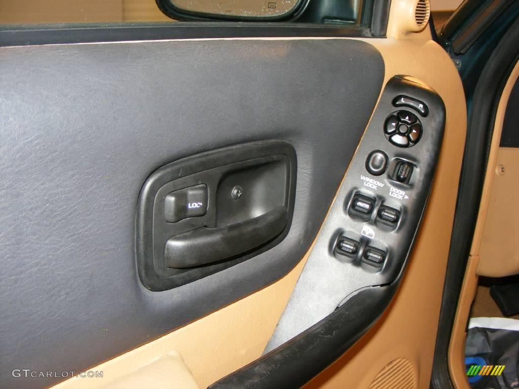 1997 Jeep Cherokee 4x4 Tan Door Panel Photo #17711216