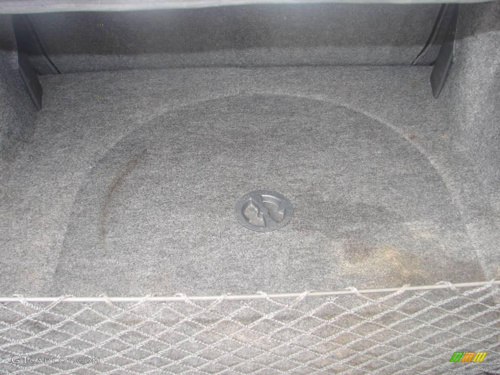 1999 Cavalier Sedan - Bright White / Graphite photo #18