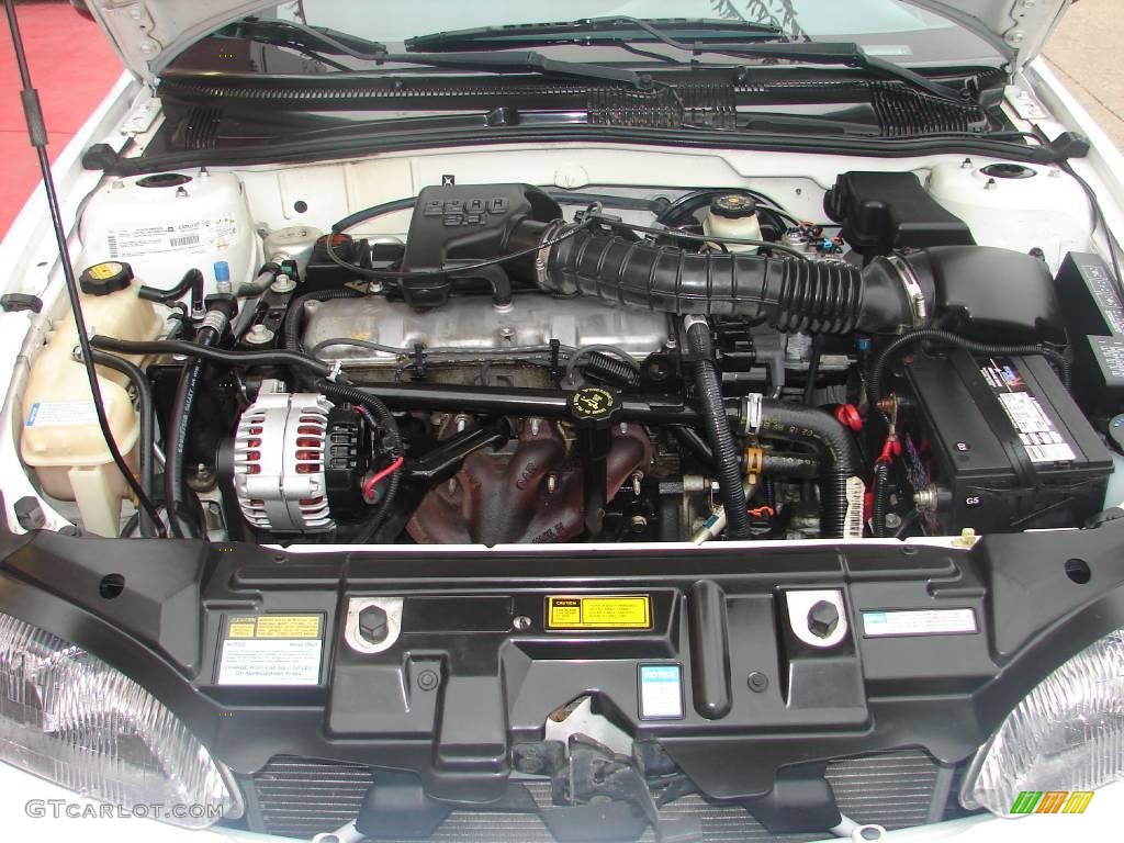 1999 Cavalier Sedan - Bright White / Graphite photo #34