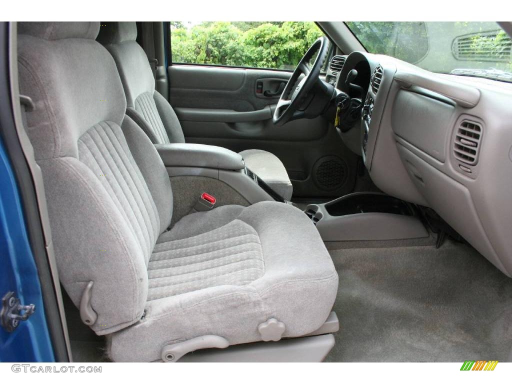 2000 Blazer LS 4x4 - Space Blue Metallic / Medium Gray photo #36