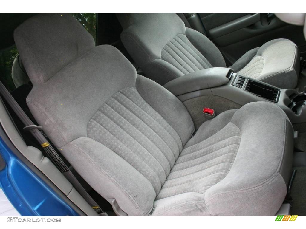 2000 Blazer LS 4x4 - Space Blue Metallic / Medium Gray photo #40