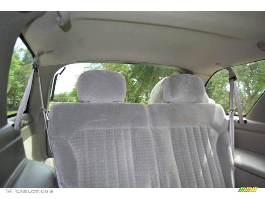 2000 Blazer LS 4x4 - Space Blue Metallic / Medium Gray photo #48