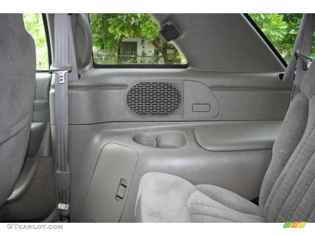 2000 Blazer LS 4x4 - Space Blue Metallic / Medium Gray photo #49