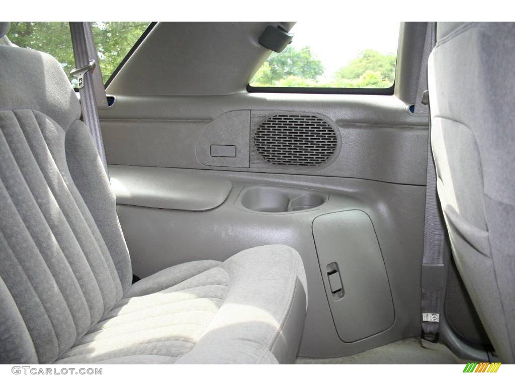 2000 Blazer LS 4x4 - Space Blue Metallic / Medium Gray photo #50