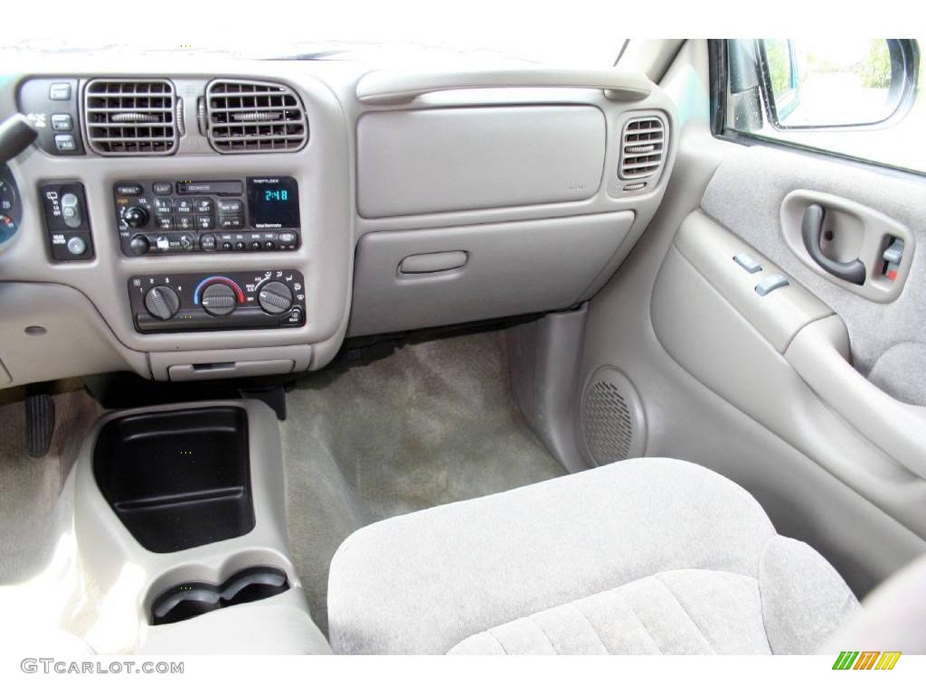 2000 Blazer LS 4x4 - Space Blue Metallic / Medium Gray photo #60