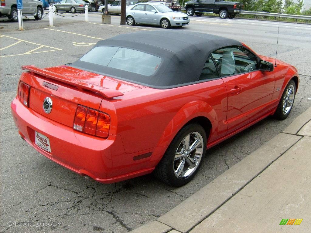 2007 Mustang GT Premium Convertible - Torch Red / Dark Charcoal photo #5