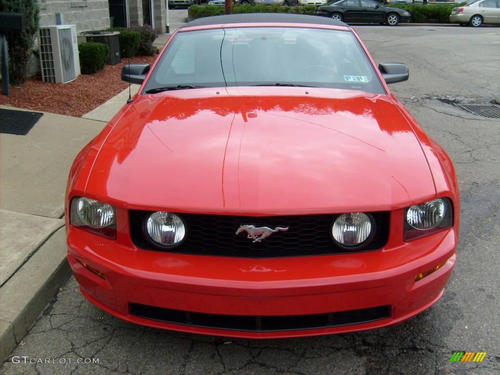 2007 Mustang GT Premium Convertible - Torch Red / Dark Charcoal photo #7