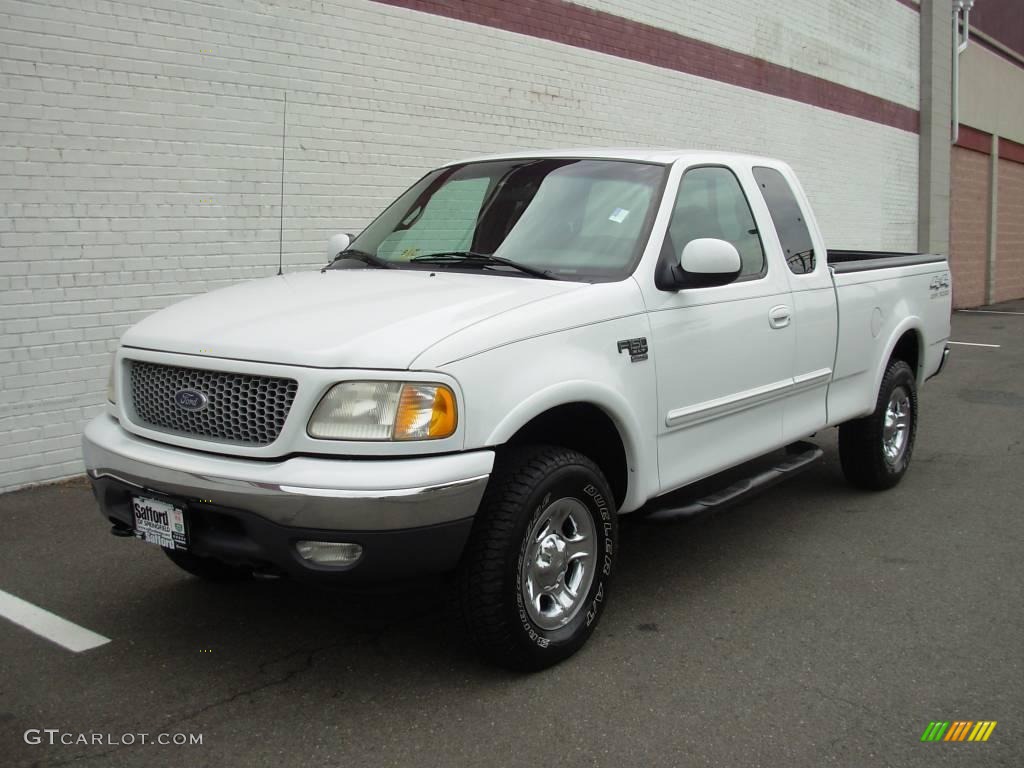 Oxford White Ford F150