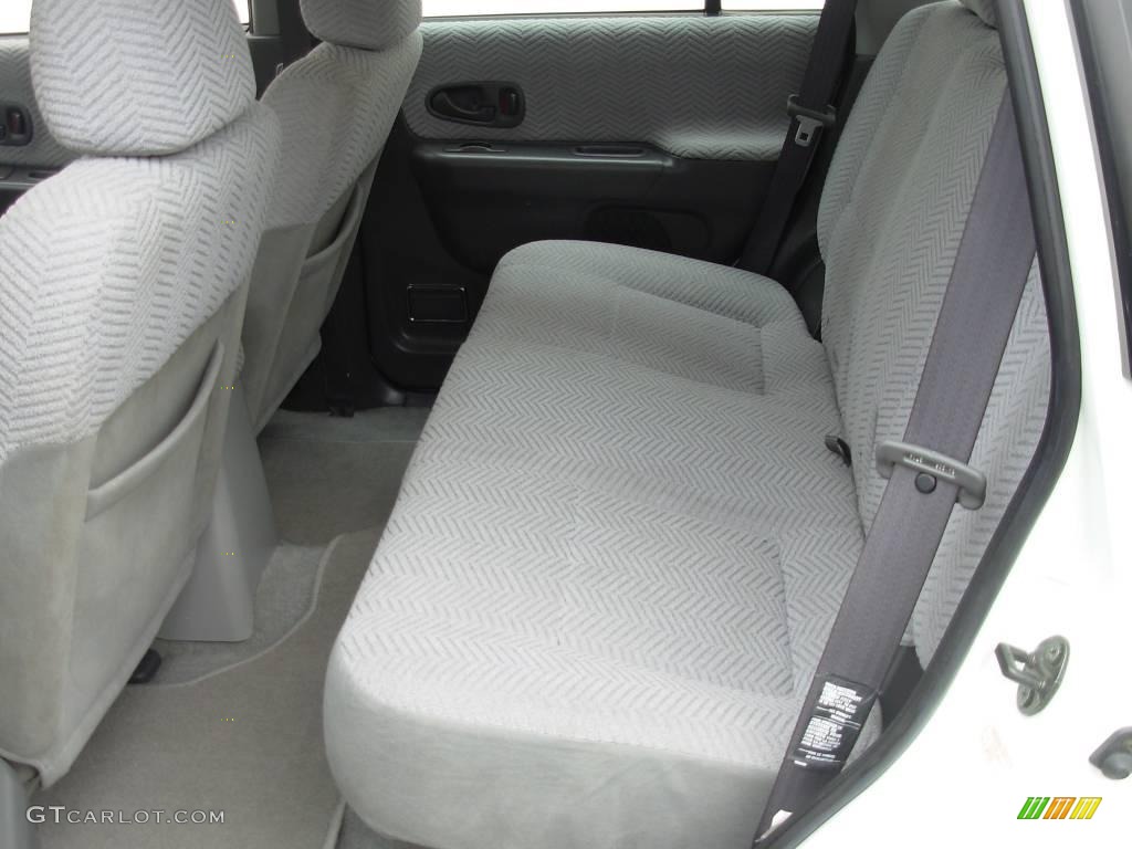 2001 Montero Sport ES - Alpine White / Gray photo #11