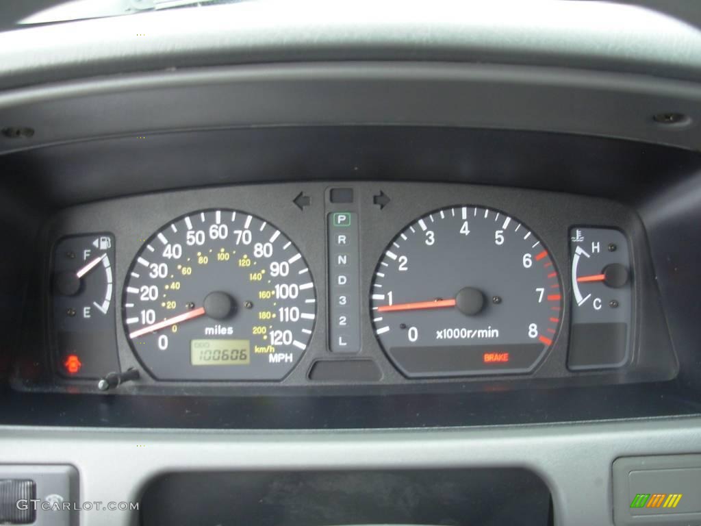 2001 Montero Sport ES - Alpine White / Gray photo #14