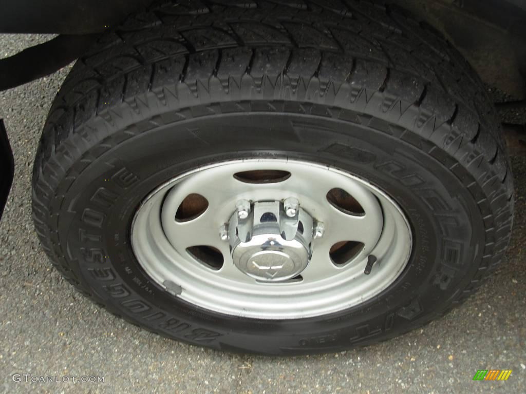 2001 Montero Sport ES - Alpine White / Gray photo #20