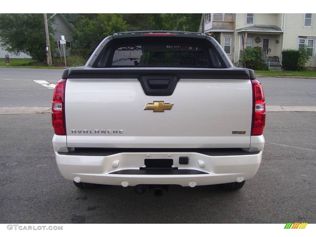 2009 Avalanche LTZ 4x4 - White Diamond Tricoat / Light Cashmere photo #6