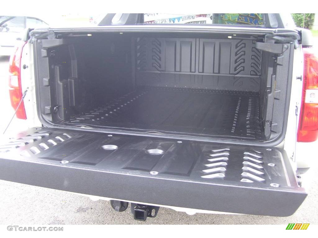 2009 Avalanche LTZ 4x4 - White Diamond Tricoat / Light Cashmere photo #13