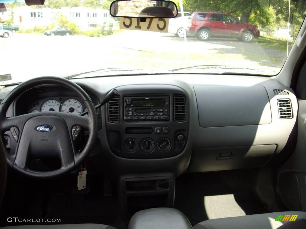 2003 Escape XLS V6 - Dark Shadow Grey Metallic / Medium Dark Flint photo #14