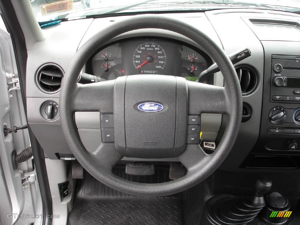 2005 F150 STX SuperCab 4x4 - Silver Metallic / Medium Flint Grey photo #11