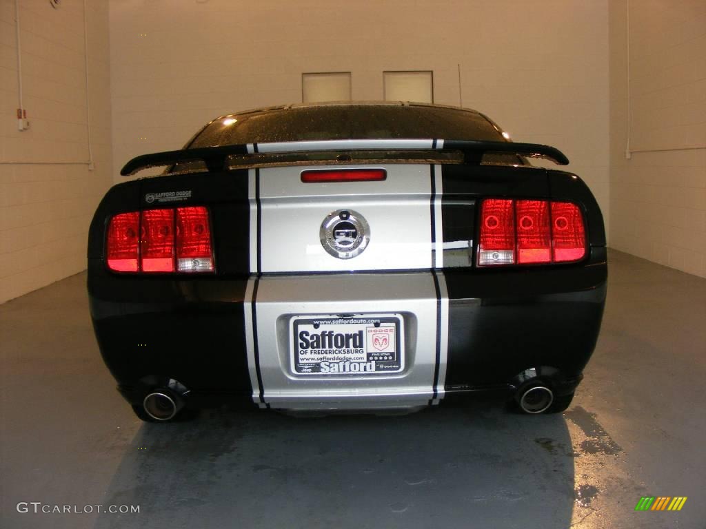 2008 Mustang GT Premium Coupe - Black / Dark Charcoal photo #6