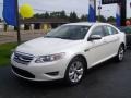 2010 White Platinum Metallic Tri-Coat Ford Taurus SEL  photo #1