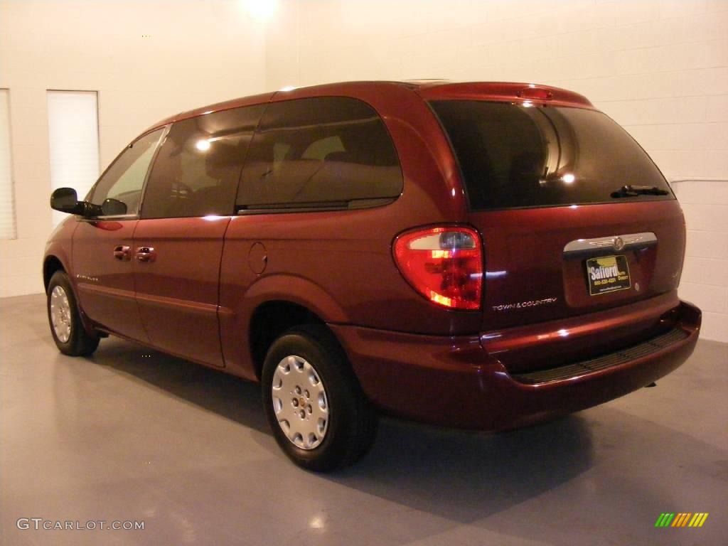 2001 Town & Country LX - Dark Garnet Red Pearl / Taupe photo #6