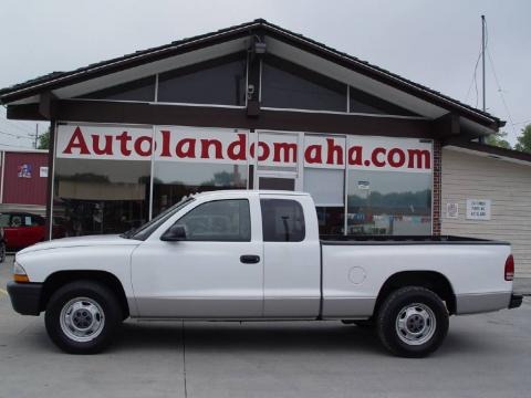 2003 Dodge Dakota Club Cab Data, Info and Specs