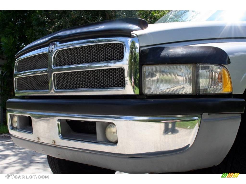 2000 Ram 2500 SLT Extended Cab 4x4 - Light Driftwood Satin Glow / Mist Gray photo #18