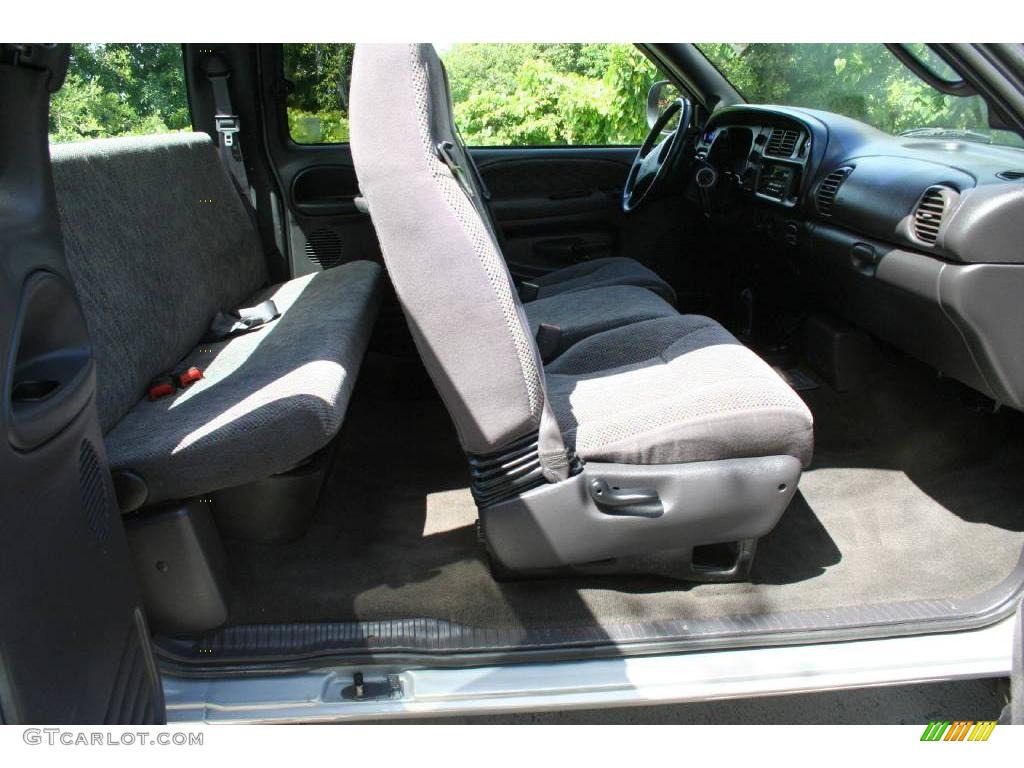 2000 Ram 2500 SLT Extended Cab 4x4 - Light Driftwood Satin Glow / Mist Gray photo #32