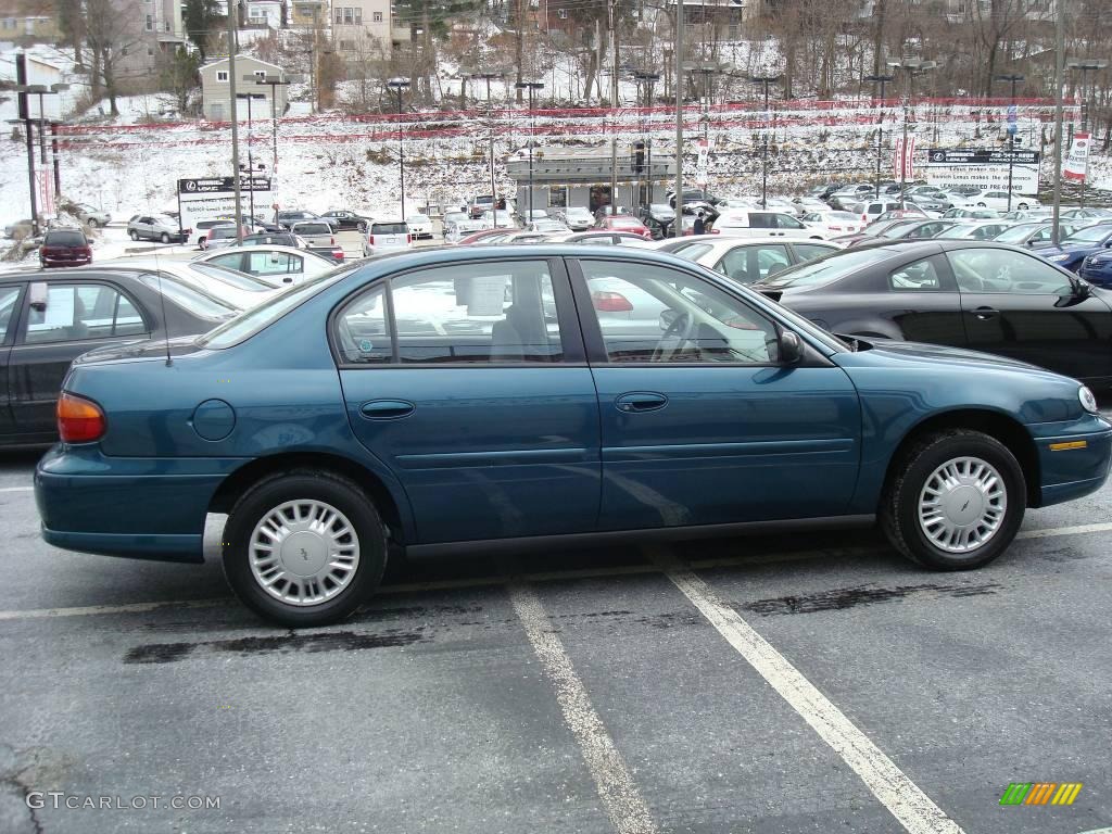 2002 Malibu Sedan - Dark Tropic Teal Metallic / Gray photo #5