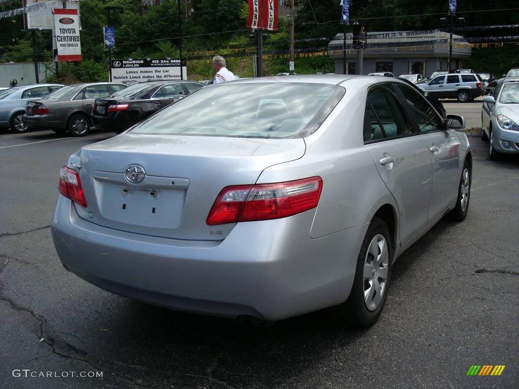 2008 Camry LE - Classic Silver Metallic / Bisque photo #4