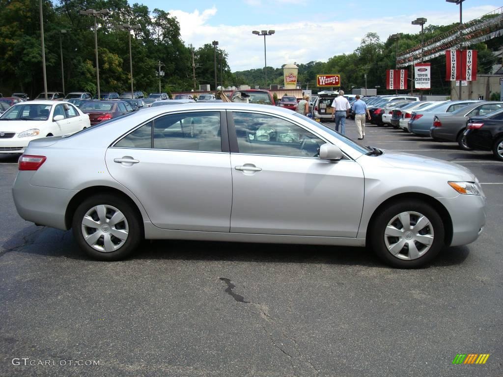2008 Camry LE - Classic Silver Metallic / Bisque photo #5