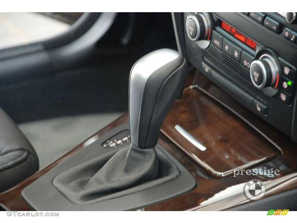 2009 3 Series 328i Sedan - Black Sapphire Metallic / Black photo #17