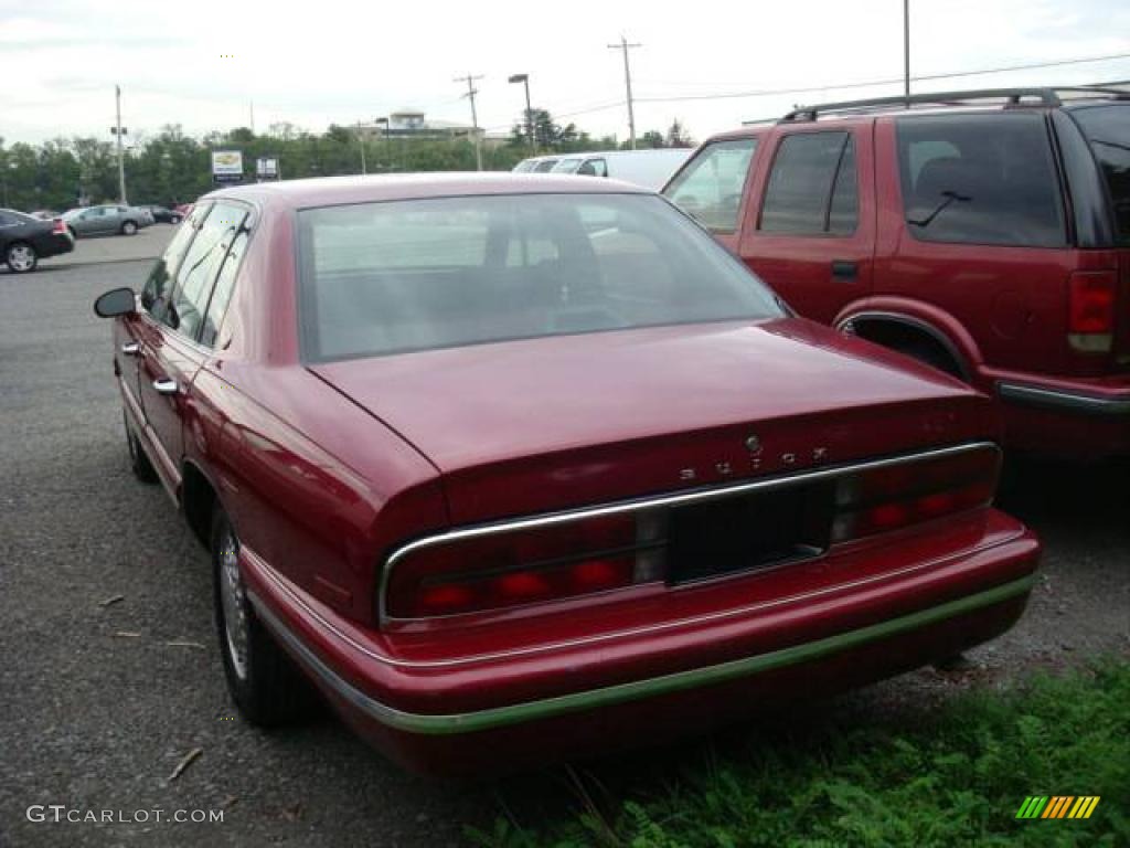 1996 Park Avenue  - Medium Garnet Red Metallic / Red photo #4