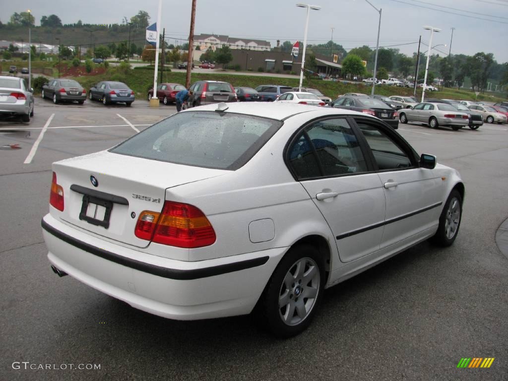 2004 3 Series 325xi Sedan - Alpine White / Black photo #7