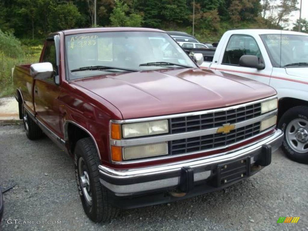 1992 C/K K1500 Regular Cab 4x4 - Crimson Red Metallic / Red photo #1