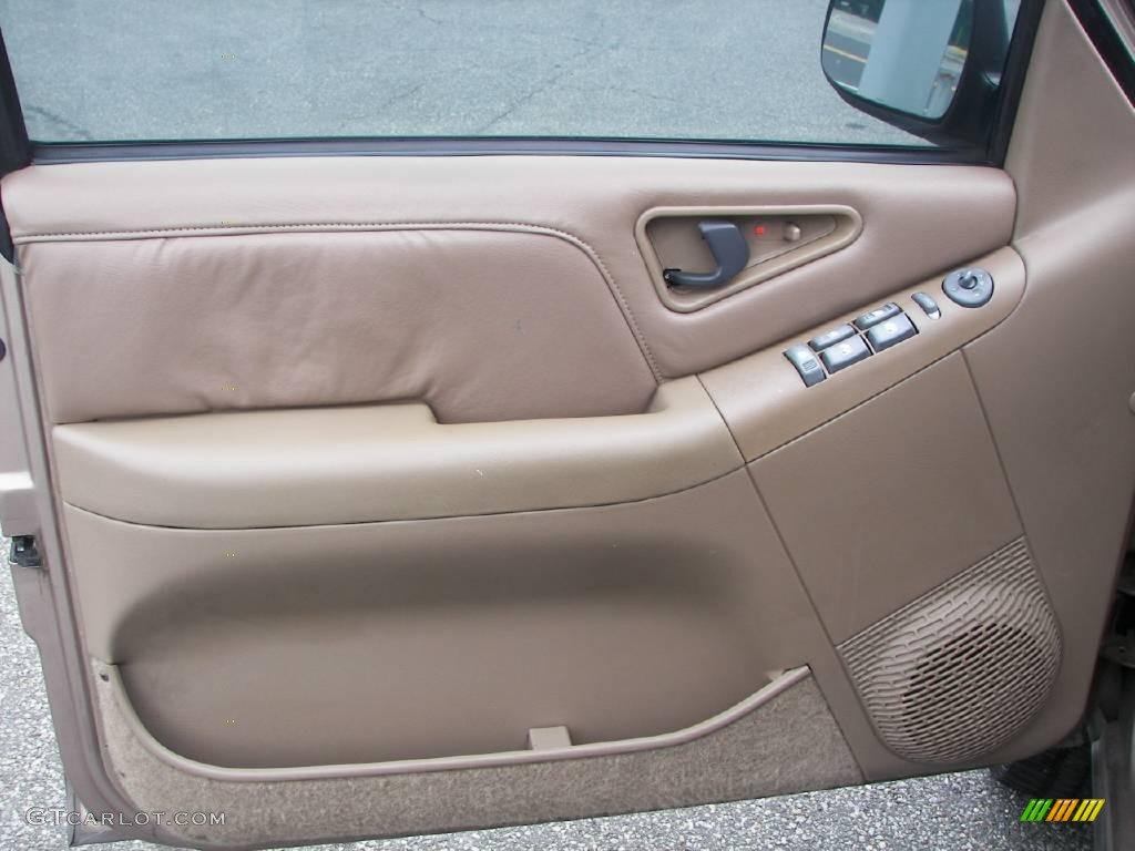 1997 Blazer LT 4x4 - Smokey Caramel Metallic / Neutral photo #10