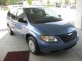 2007 Marine Blue Pearl Chrysler Town & Country   photo #10