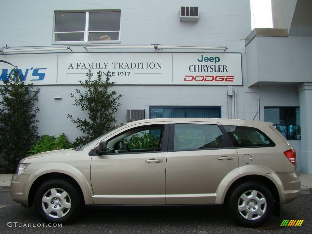 Light Sandstone Metallic Dodge Journey