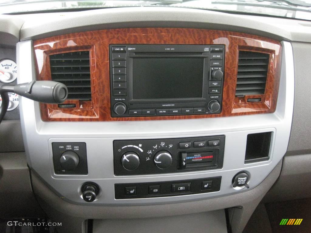 2007 Ram 3500 Laramie Quad Cab 4x4 - Bright White / Medium Slate Gray photo #8