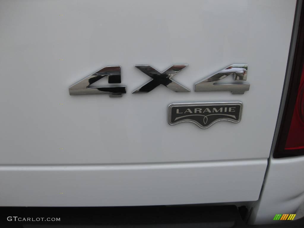 2007 Ram 3500 Laramie Quad Cab 4x4 - Bright White / Medium Slate Gray photo #19