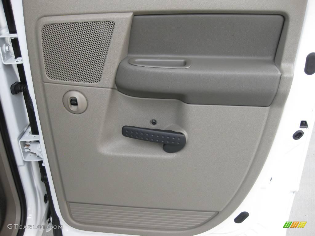 2007 Ram 3500 Laramie Quad Cab 4x4 - Bright White / Medium Slate Gray photo #31