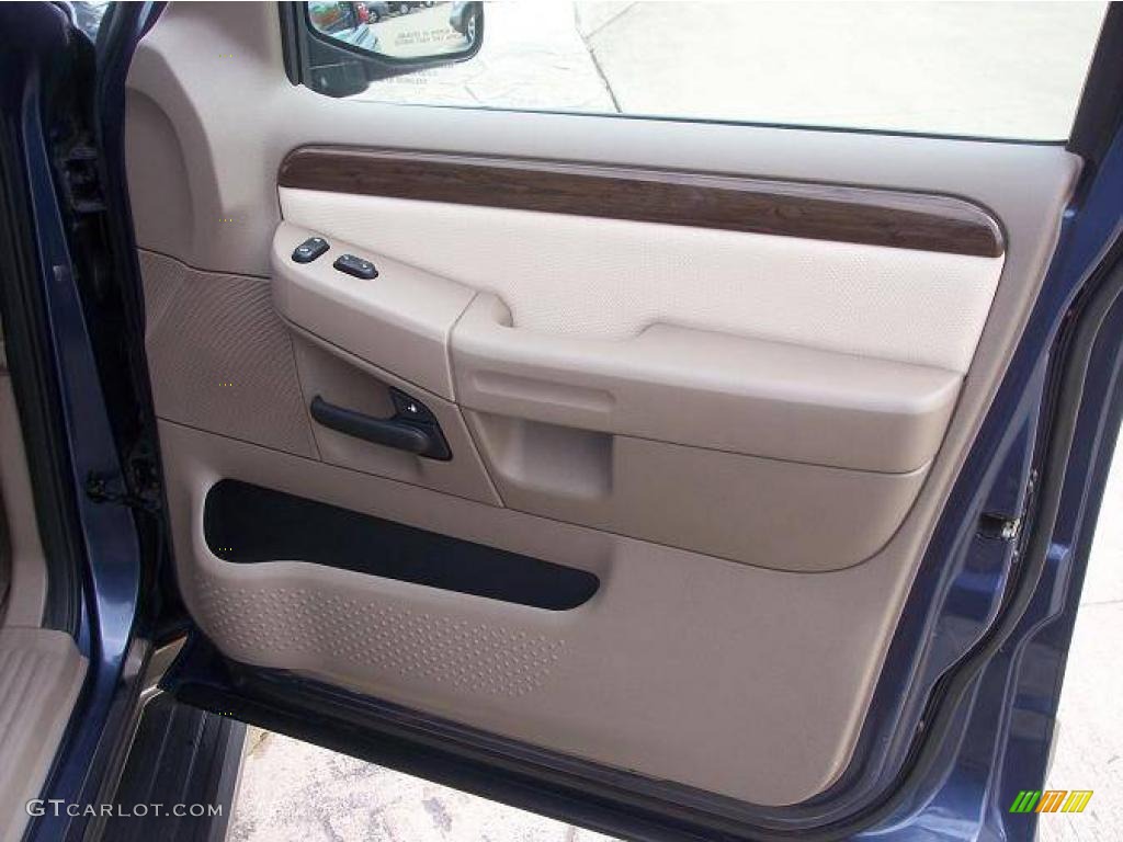 2003 Explorer Eddie Bauer 4x4 - Medium Wedgewood Blue Metallic / Medium Parchment Beige photo #14