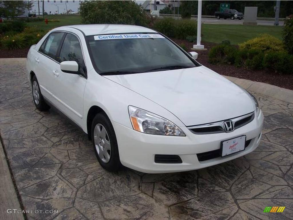 2006 Accord LX Sedan - Taffeta White / Ivory photo #1
