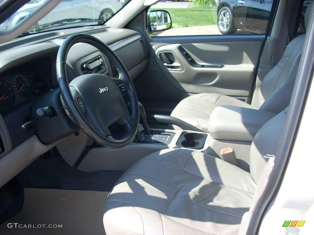 2004 Grand Cherokee Special Edition 4x4 - Stone White / Dark Slate Gray photo #8