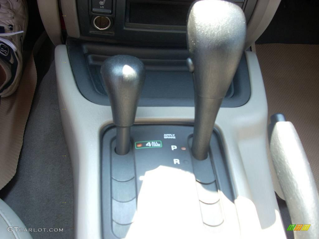 2004 Grand Cherokee Special Edition 4x4 - Stone White / Dark Slate Gray photo #13