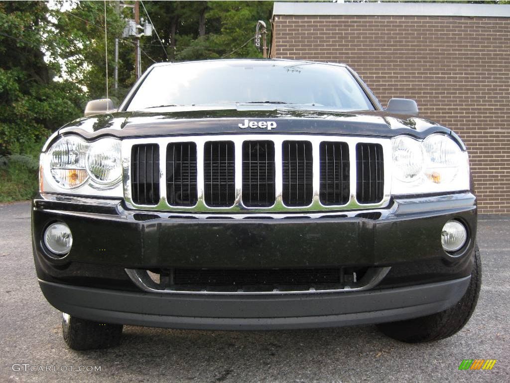 2005 Grand Cherokee Limited - Brilliant Black Crystal Pearl / Khaki photo #3