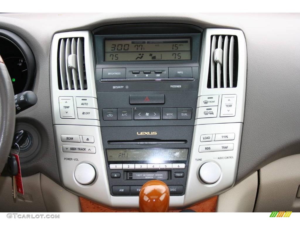 2004 RX 330 AWD - Bamboo Pearl / Ivory photo #16