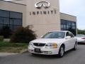 White Pearlescent Tricoat 2001 Lincoln LS V6