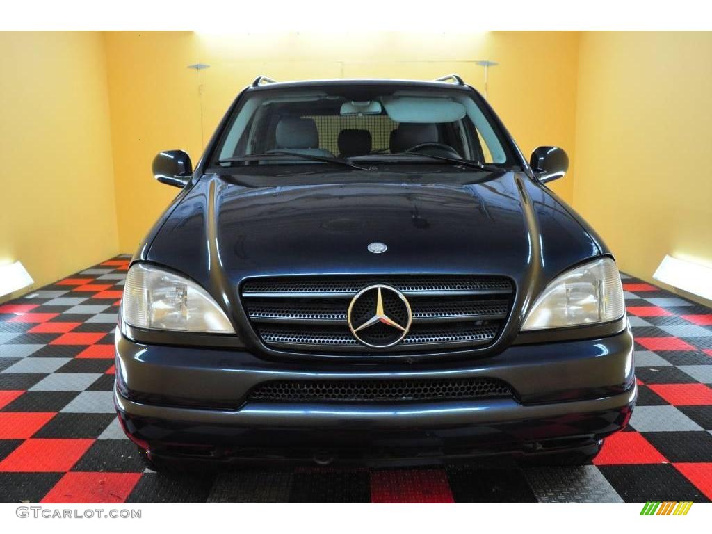 2001 ML 320 4Matic - Orion Blue Metallic / Ash photo #2