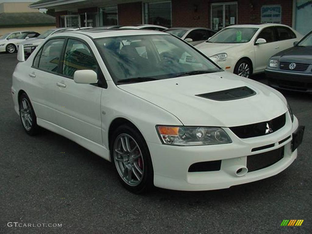 2006 Lancer Evolution IX - Wicked White / Black Leather photo #2