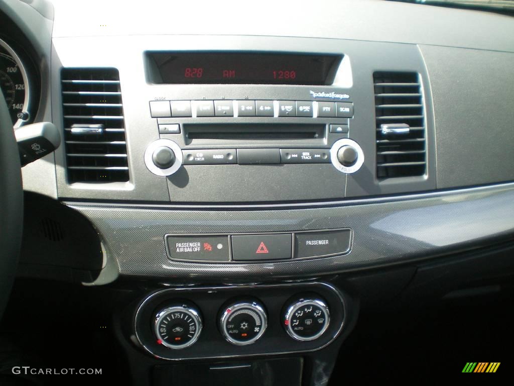 2010 Lancer GTS - Apex Silver Metallic / Black photo #8